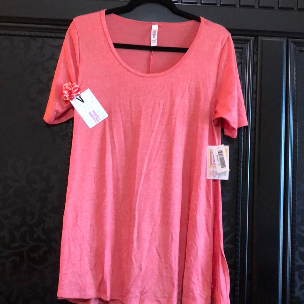 NWT LulaRoe Perfect T Size Large